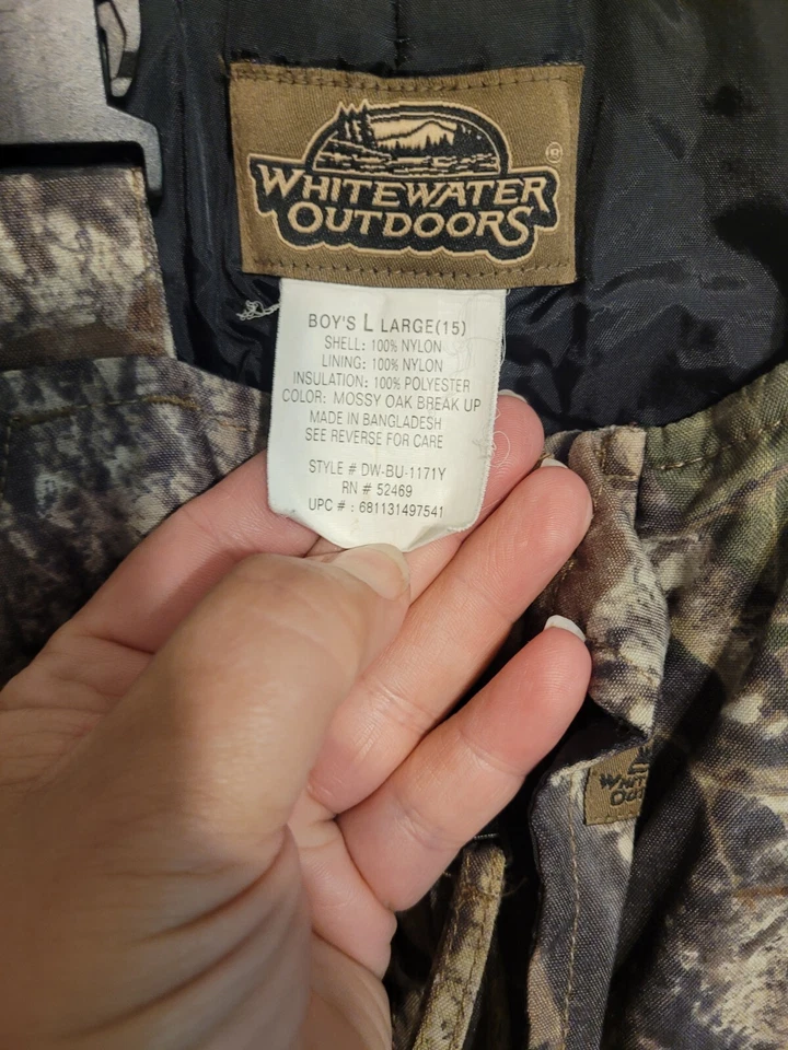 whitewater outdoors - Image 1 of 4