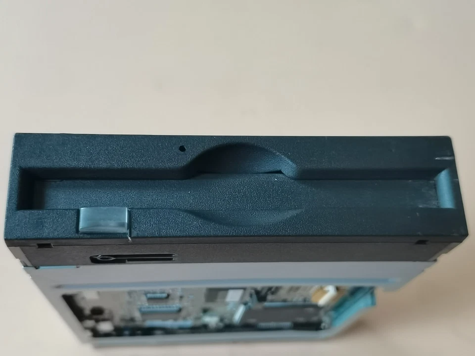 FUJITSU MCM3064SS Fast-SCSI Single Ended - Image 1 of 4