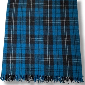 Manta de lana EDINBURGH Ramsay azul tartán flecos a cuadros 55x59 - Imagen 1 de 10