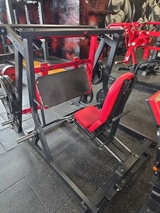 Pendulum Leg Press . Free Weights . Commercial Gym Eqipments - Picture 1 of 9