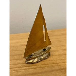 MCM Vintage Briefbeschwerer Segelboot aus poliertem Messingguss - Bild 1 von 12
