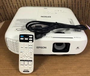 Epson PowerLite 980W 3LCD WXGA 2,439 HOURS W/REMOTE (TESTED) - Picture 1 of 10