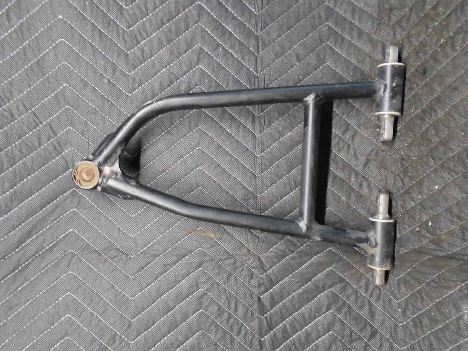 2013 11-15 Polaris Rmk Assault 800 Front Upper Left Control A Arm 2204426-458 - Image 1 of 4