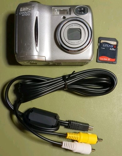 Foto 1 di 12