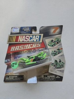 Nascar Bashers #7 Danica Patrick 2012 Spinmaster Crash And Bash ●NUEVO● Foto 1 de 4