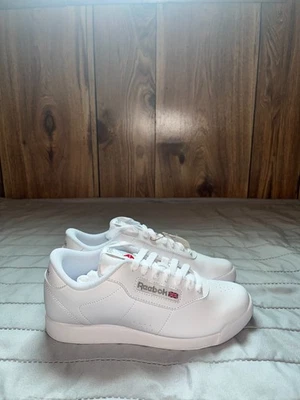 Size 6 - Reebok Princess White - Image 1 of 4