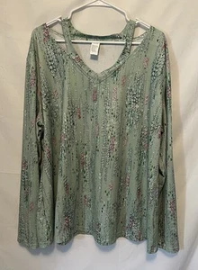 Women’s 3X Mint Green Floral Print Long Sleeve Top - Picture 1 of 3