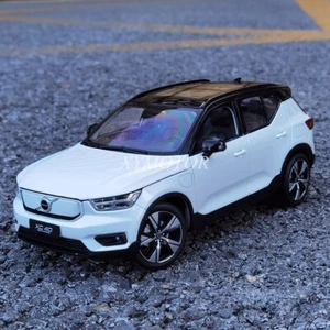 1/18 Volvo XC40 2022 Recharge Electric Car Diecast Model Car Gifts Green/White - Picture 1 of 17