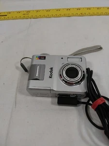 Kodak EasyShare C433 14.0MP Digital Camera - Silver “NOT WORKING-PARTS ONLY” - Picture 1 of 7
