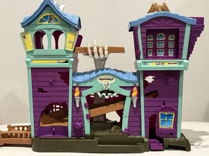 Matchbox Hero City Haunted House HALLOWEEN VERY CLEAN - Picture 1 of 8