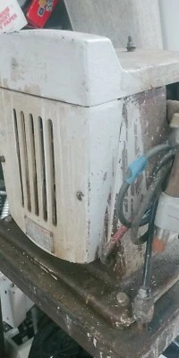 Coctelera de pintura Red Devil 100% en estado de funcionamiento. PROBADO Foto 1 de 4