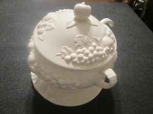 Signature Japan Suppenterrine mit Deckel, Schöpfkelle und unter Tablett - Bild 1 von 12