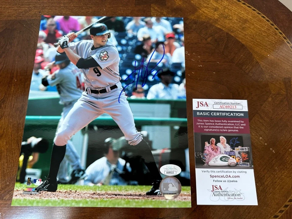 Hunter Pence Signed 8x10 Photo MLB Houston Astros JSA COA - Image 1 of 1