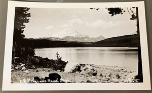 #G697      BEND,  OR.    REAL PHOTO     POSTCARD,   ELK LAKE - Picture 1 of 2