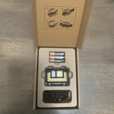 Faro táctico Duracell Ultra 575 lúmenes 6 modos de iluminación con haz UV - NUEVO Foto 1 de 4