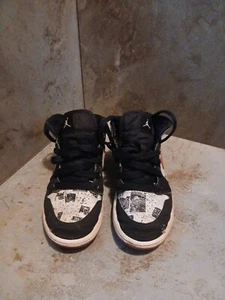 Nike Air Jordan 1 Mid SE Newspaper Air Times PS BQ6932-061 Size 13c - Picture 1 of 7