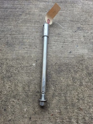 YAMAHA SR400 2018 14-18 RUEDA DELANTERA PERNO EJE VARILLA Foto 1 de 4