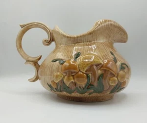 Vtg 74' Arnels Magic Mushrooms Pitcher Ceramic Ice Lip Cottage Farmhouse Kitsch - Picture 1 of 23