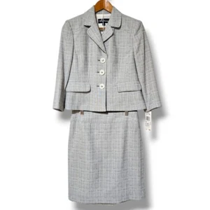 NWT Evan Picone Women’s 2 Piece Skirt Suit Size 6P Gray 3 Button Jacket Blazer - Picture 1 of 7