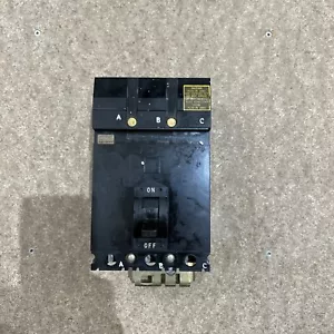 Quadrato D 40 A Amp MCCB SFA3040 Interruttore magnetico termico 3 poli fase - Foto 1 di 5