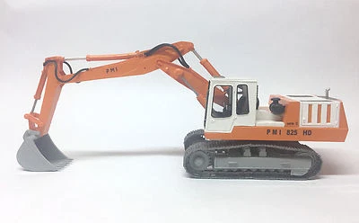 Resin KIT 1/50 Padana Macchine Industriali PMI 825HD serie D Back Hoe  - Image 1 of 4