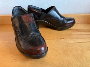 Ariat Women's Size 9.5 B Clogs Wingtip Western Two Tone Brown Leather Bradford - Picture 1 of 10