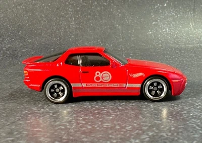 '89 PORSCHE 944 Turbo Rojo Hot Wheels 80 Aniversario Set Suelto ~ ENVÍO GRATIS Foto 1 de 4