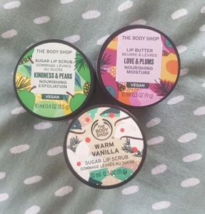 The Body Shop Love & Plums Lip Butter Warm Vanilla & Pear Sugar Scrub Bundle New - Picture 1 of 1
