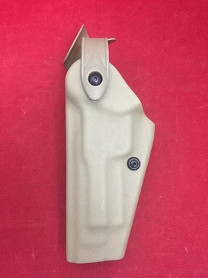 Safariland Left Hand Pistol Holster w/Hood Guard Desert Tan Fits Beretta 92 LH - Image 1 of 3