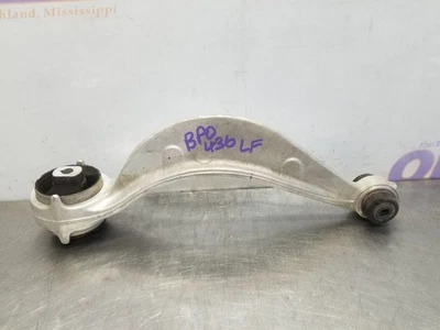 Jaguar F-Pace SVR 19 2019 brazo de control inferior conductor delantero izquierdo AWD delantero Foto 1 de 4