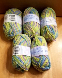 Schäferbaby Samt DK Garn Wolle/Nylon Wacholder Feuerwerk 5 Knäuel - 50gm - Bild 1 von 6