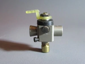 A660 Vintage Metal Carburetor For RC Vehicles - Picture 1 of 6