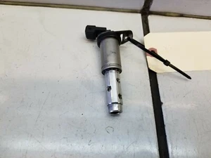 2008 BMW 528i E60 Xi AWD 3.0L VVT VANOS SOLENOID #1 - Picture 1 of 3