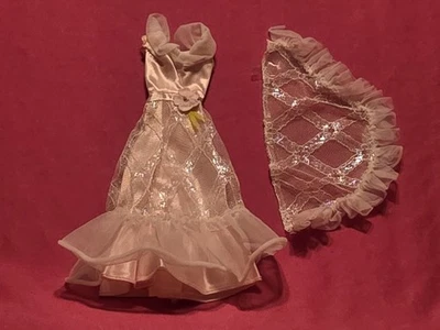 Vestido de noche y chal Barbie Superstar Era 1977 rosa y blanco de colección #9738 Foto 1 de 4