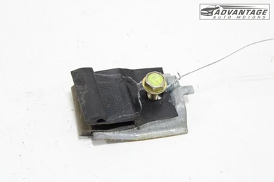 2003-2009 HUMMER H2 FRONT LEFT DOOR WINDOW GLASS LIFTER FIXING BRACKET OEM - Image 1 of 4