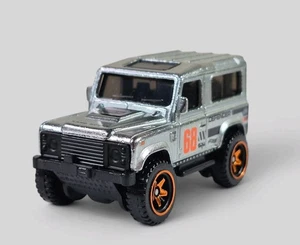 LAND ROVER DEFENDER 90 ZAMAC Diorama Collectible DieCast Model 1:64 Silver LOOSE - Picture 1 of 8