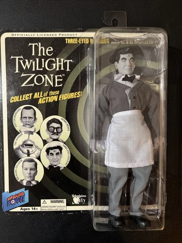 RARE NUMBERED TWILIGHT ZONE THREE EYED VENUSIAN 8" ACTION FIGURE 1563/1704 SDCC Cover