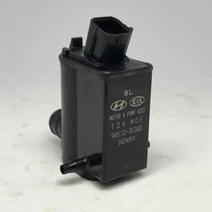 Genuine 985102J500 Windshield Washer Pump for Santa Fe, Getz, Rondo, Sorento - Picture 1 of 9