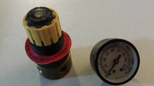 Schrader Bellows 5851-3040 Pneumatic Pressure Regulator with Pressure Guage - Imagen 1 de 3