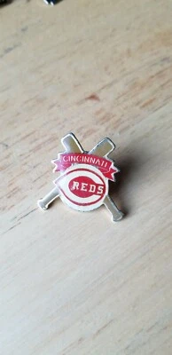 Cincinnati Reds logo pin Vintage Crossed bats Letter C ribbon Imprinted Products - Image 1 of 3