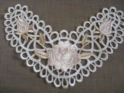 15 ШТ ВЕЛИКОЛЕПНАЯ АППЛИКАЦИЯ ЦВЕТА СЛОНОВОЙ КОСТИ С ЦВЕТОЧНЫМ РИСУНКОМ ВИСКОЗЫ ВЕНИС ЯРМО - Изображение 1 из 2