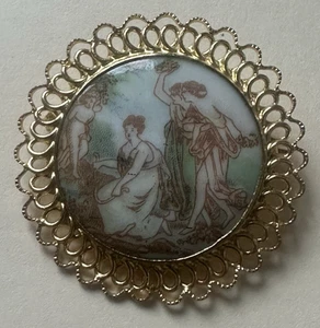 Gold Toned  Brooch with Painted Figures - Unsigned - Picture 1 of 3