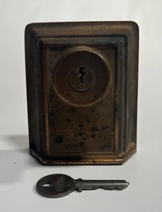 Vintage Keil Messing drehbares Doppelriegelschloss mit Originalschlüssel - Bild 1 von 6