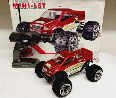 Team Losi RC 1/18 4x4 Mini-LST Caminhão com Caixa de Rádio Motores Twin Insane Atualizados - Imagem 1 de 4