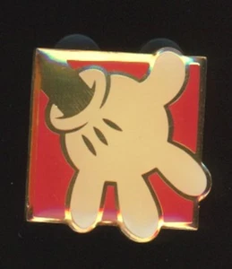 Japan Tokyo Disneyland Mickey Mouse Handschuh Quadrat Toontown Serie Disney Pin - Bild 1 von 1