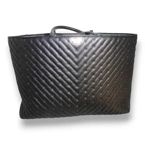 Bolso de Mano Grande Acolchado Victoria's Secret Negro - Imagen 1 de 7