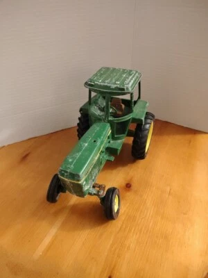 Vintage John Deere Tractor 1/16 ERTL 1970's Model (?) - Image 1 of 4