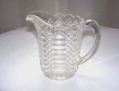 Jarra crema jarabe de agua de vidrio prensado transparente vintage Foto 1 de 4