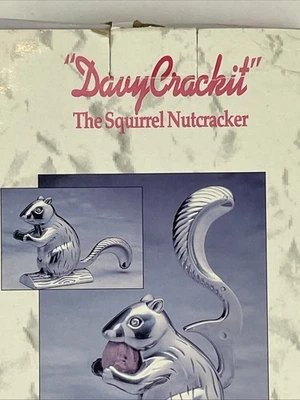 Cascanueces Davy Crackit the Squirrel en caja Nopro vintage aluminio pesado Foto 1 de 4
