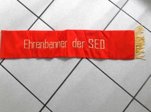 EHRENBANNER DER SED- gestickt 65 cm mit Fransen DDR - Bild 1 von 1